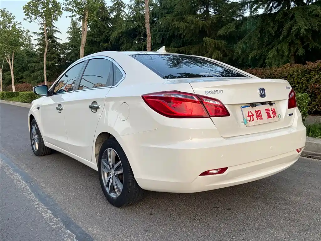 Changan Eado 2015 2015 1.6L Manual Luxury China V