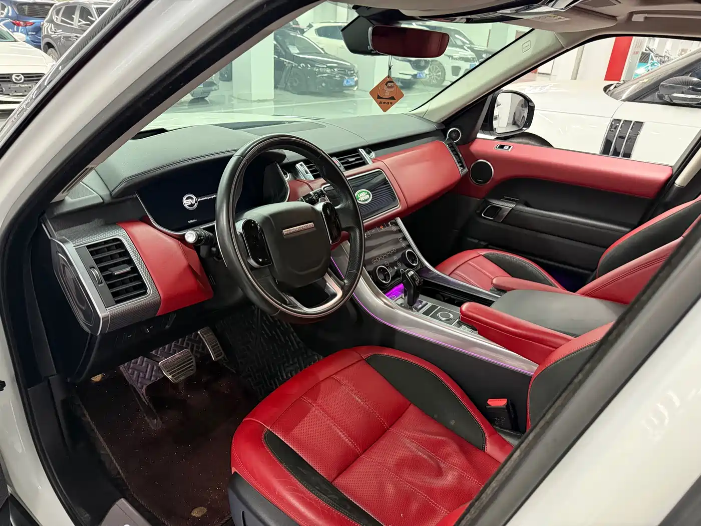 Land Rover Range Rover Sport 2014 3.0 SC V6 HSE фото 4