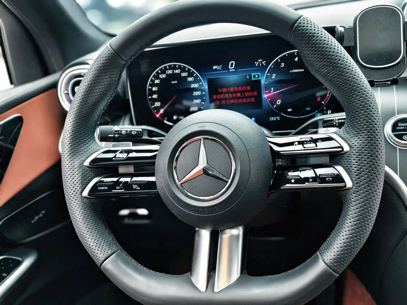 Mercedes-Benz GLC 2023 Facelift GLC 300 L 4MATIC Sport 7-Seater фото 16