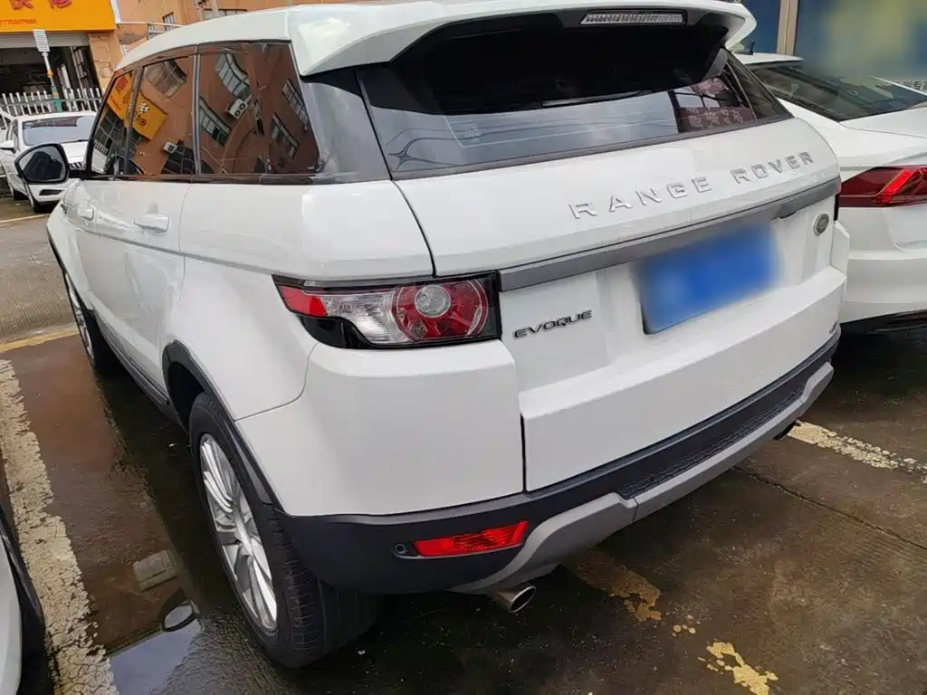 Land Rover Range Rover Evoque 2016 2015 2.0T 5-Door Intelligent Edition