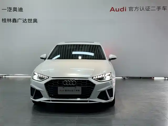 Audi A4L 2020 40 TFSI Luxury Dynamic — фото 2