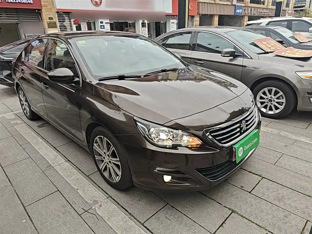 Peugeot 408 2014 1.8L Automatic Luxury Edition фото 4