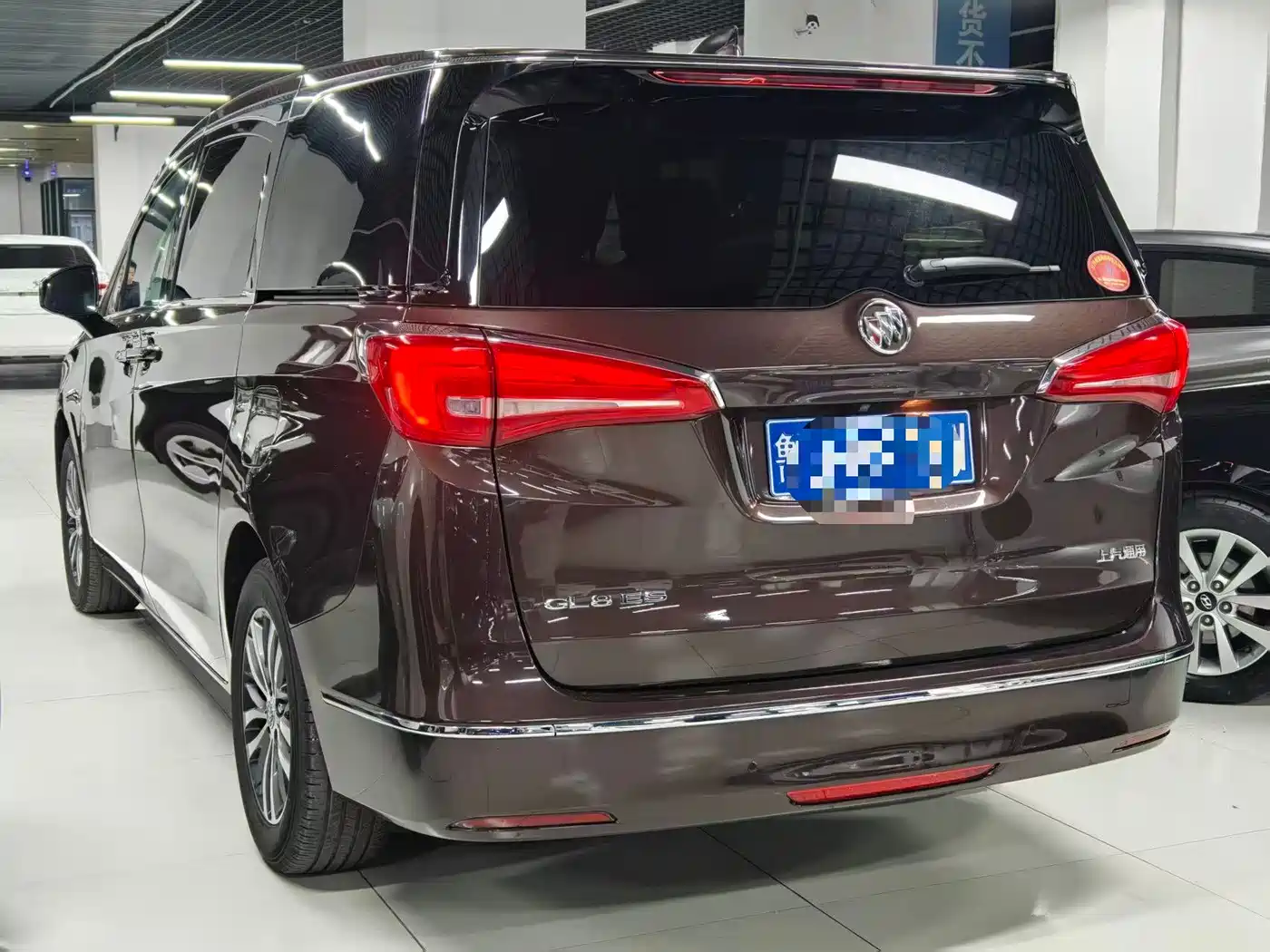Buick GL8 2018 ES 28T Luxury Type China VI фото 3