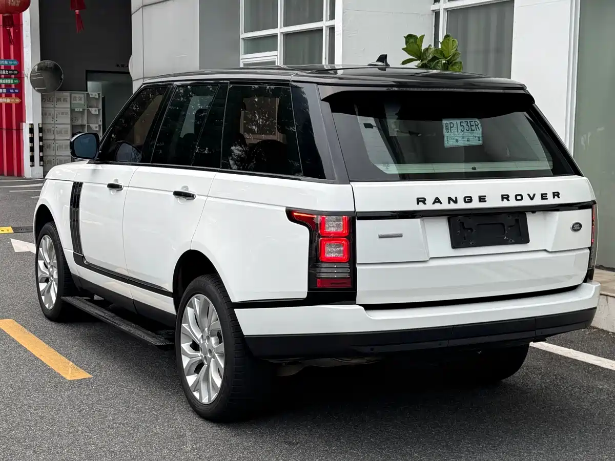 Фото 21 - Land Rover Range Rover