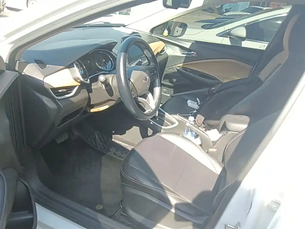 Chevrolet Cavalier 2020 Redline 325T Auto Shining Edition China VI фото 15