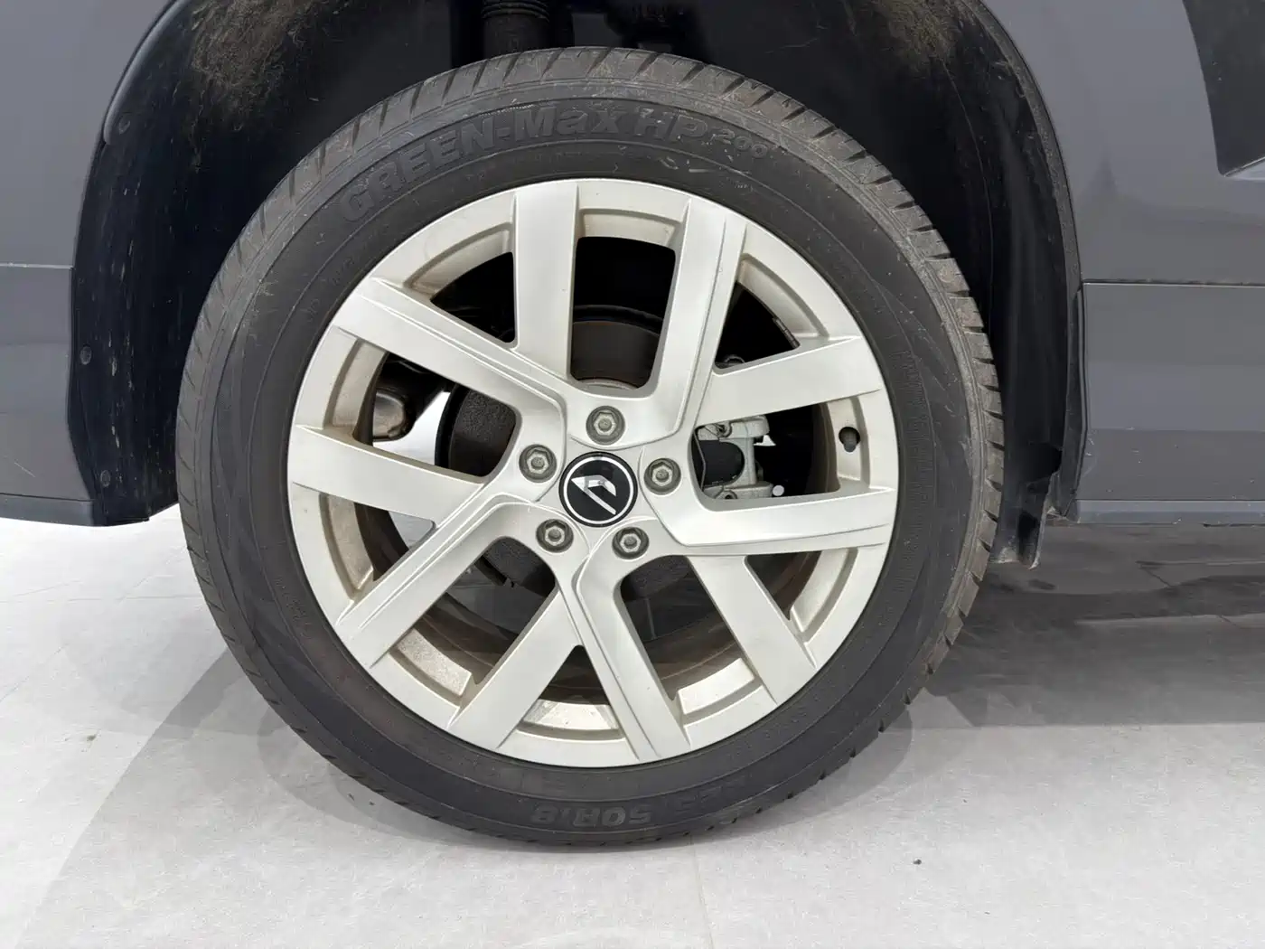 Photo 17 - Jetta VS5