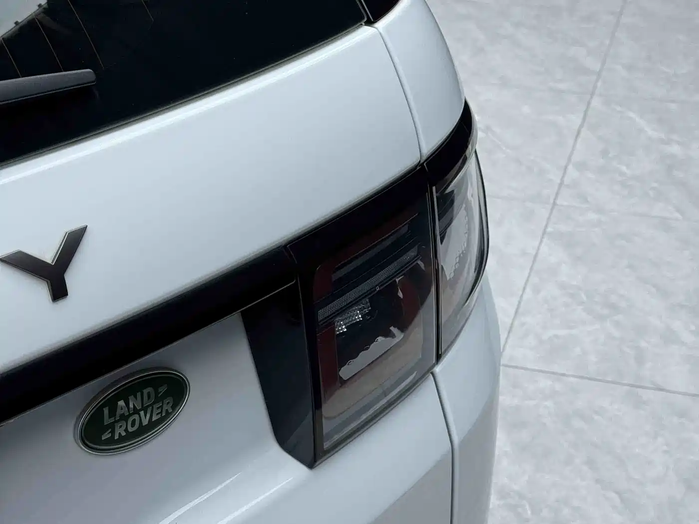 Land Rover Discovery Sport 2020 249PS R-Dynamic Performance фото 10