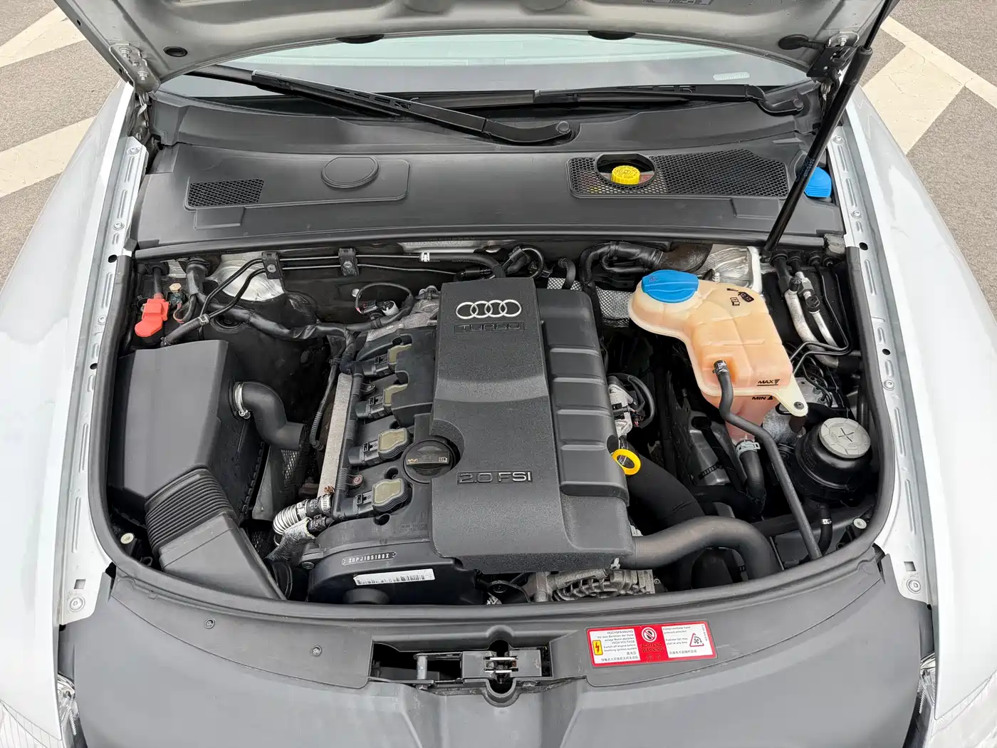 Audi A6L 2010 2.0 TFSI Automatic Standard фото 14