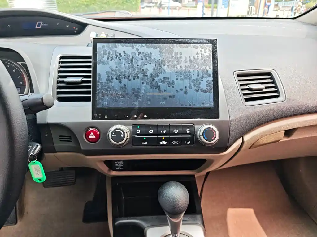 CIIMO CIIMO 2015 2015 1.8L Automatic Comfort Edition
