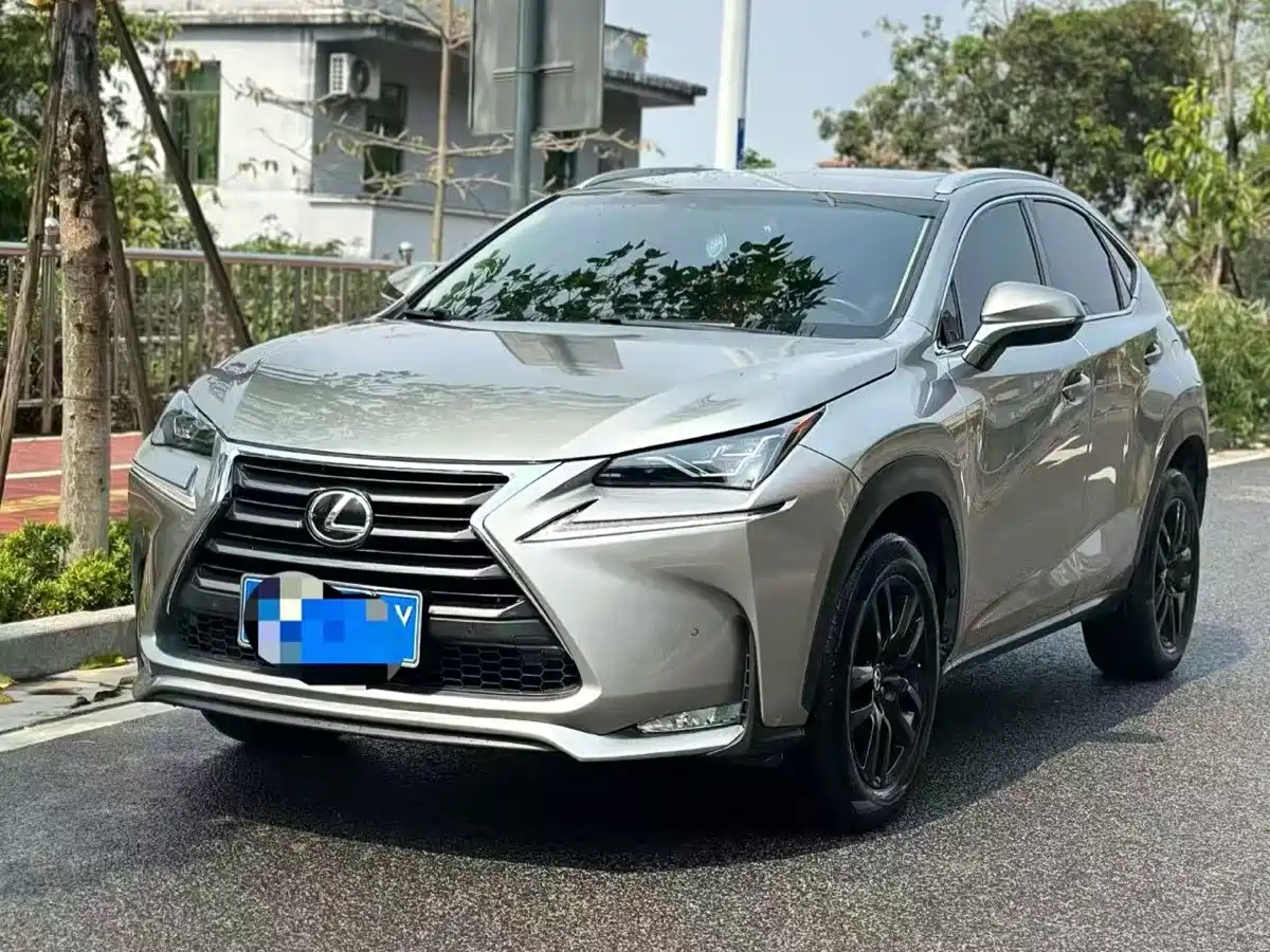LEXUS NX