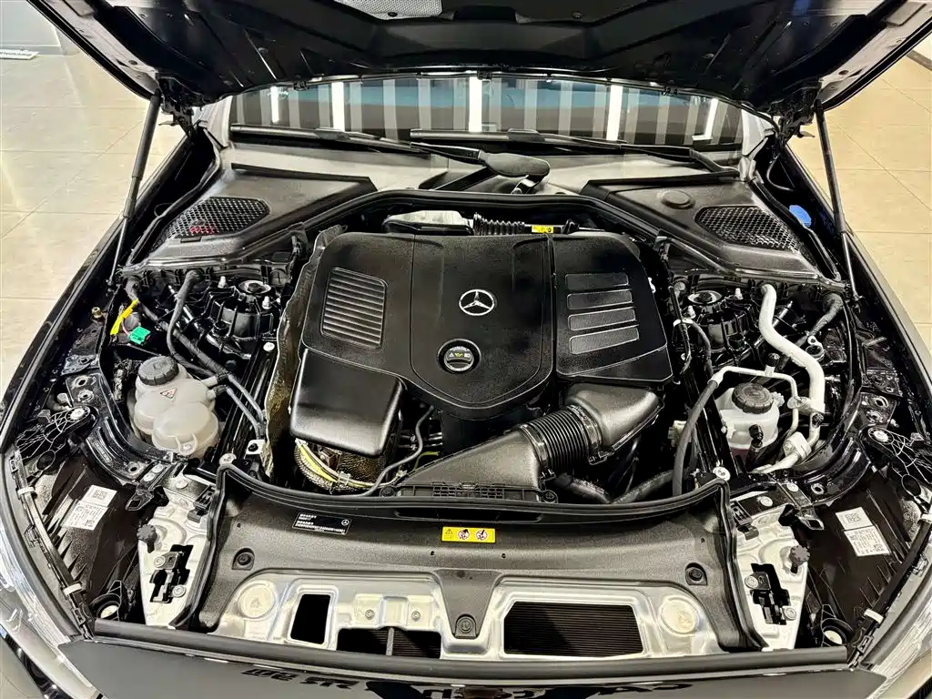 Mercedes-Benz E-Class New Energy 2024 E 350 e L Plug-in Hybrid Sedan фото 11