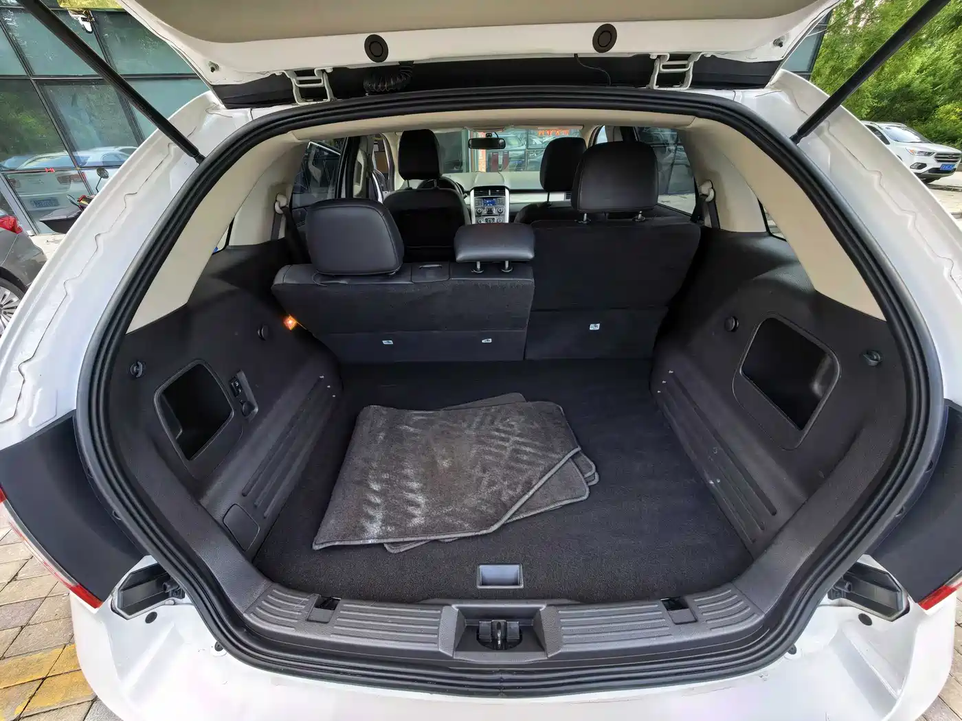 Ford Edge (Import) 2015 2012 2.0T Elite