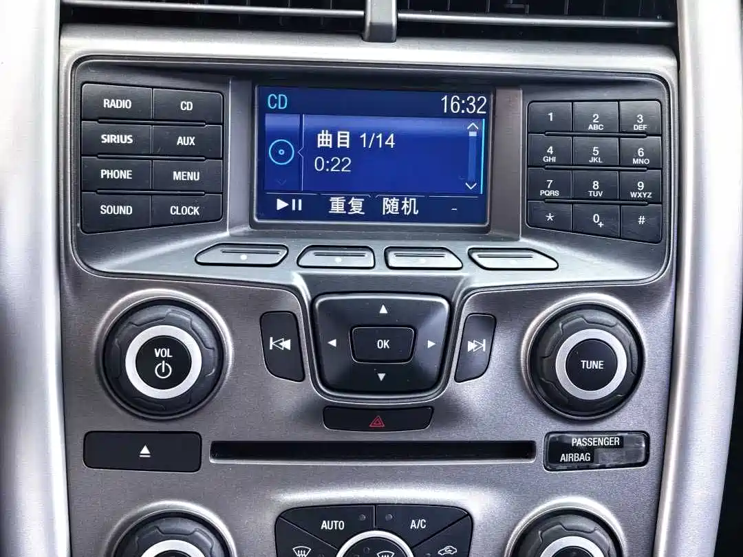 Ford Edge (Import) 2015 2012 2.0T Elite