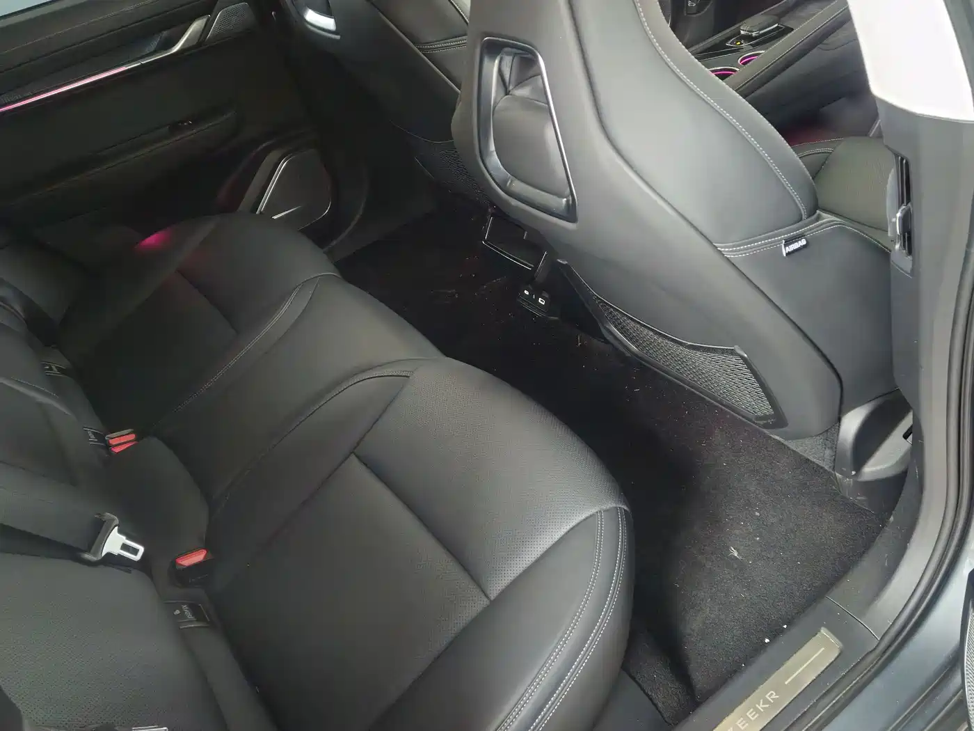 ZEEKR EXTREME KRYPTON 001