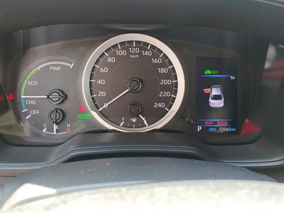 Toyota Levin 2022 Dual Engine 1.8H E-CVT Sport Edition фото 14