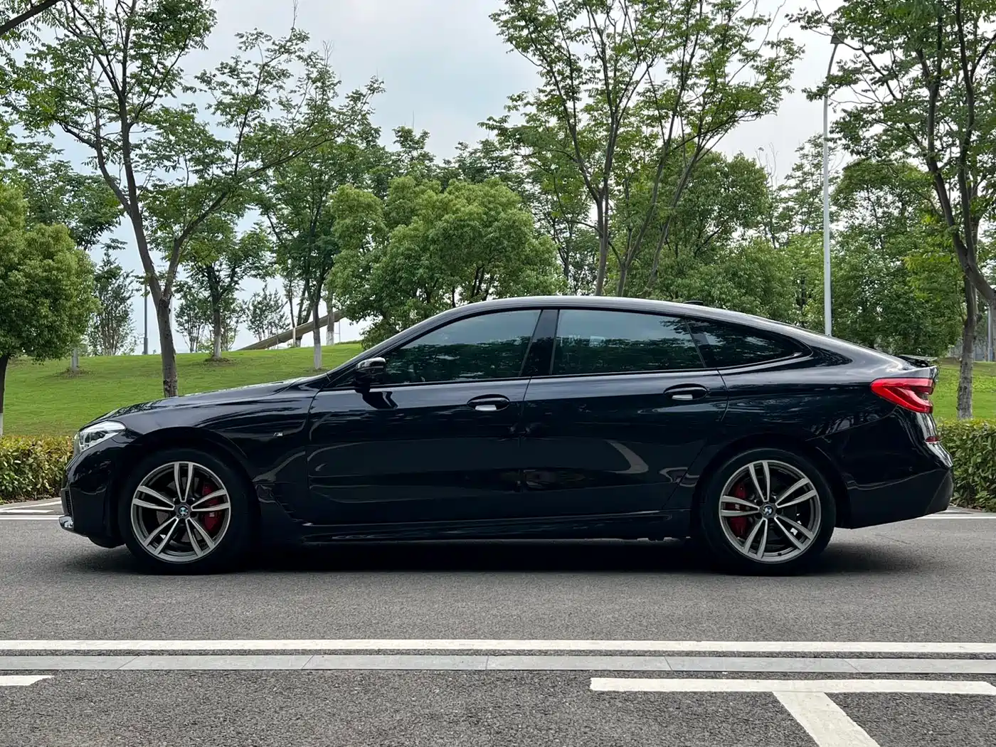 BMW 6 Series GT 2019 630i M Sport Package фото 3