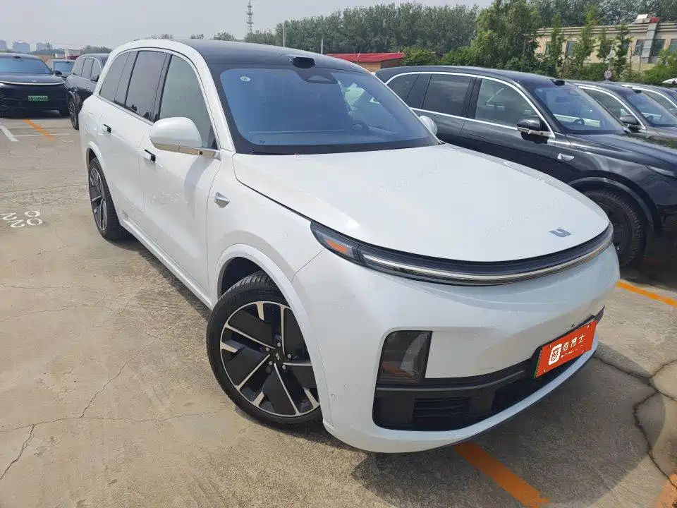 Li Auto Li L8 2025 Ultra Smart Renewal Edition