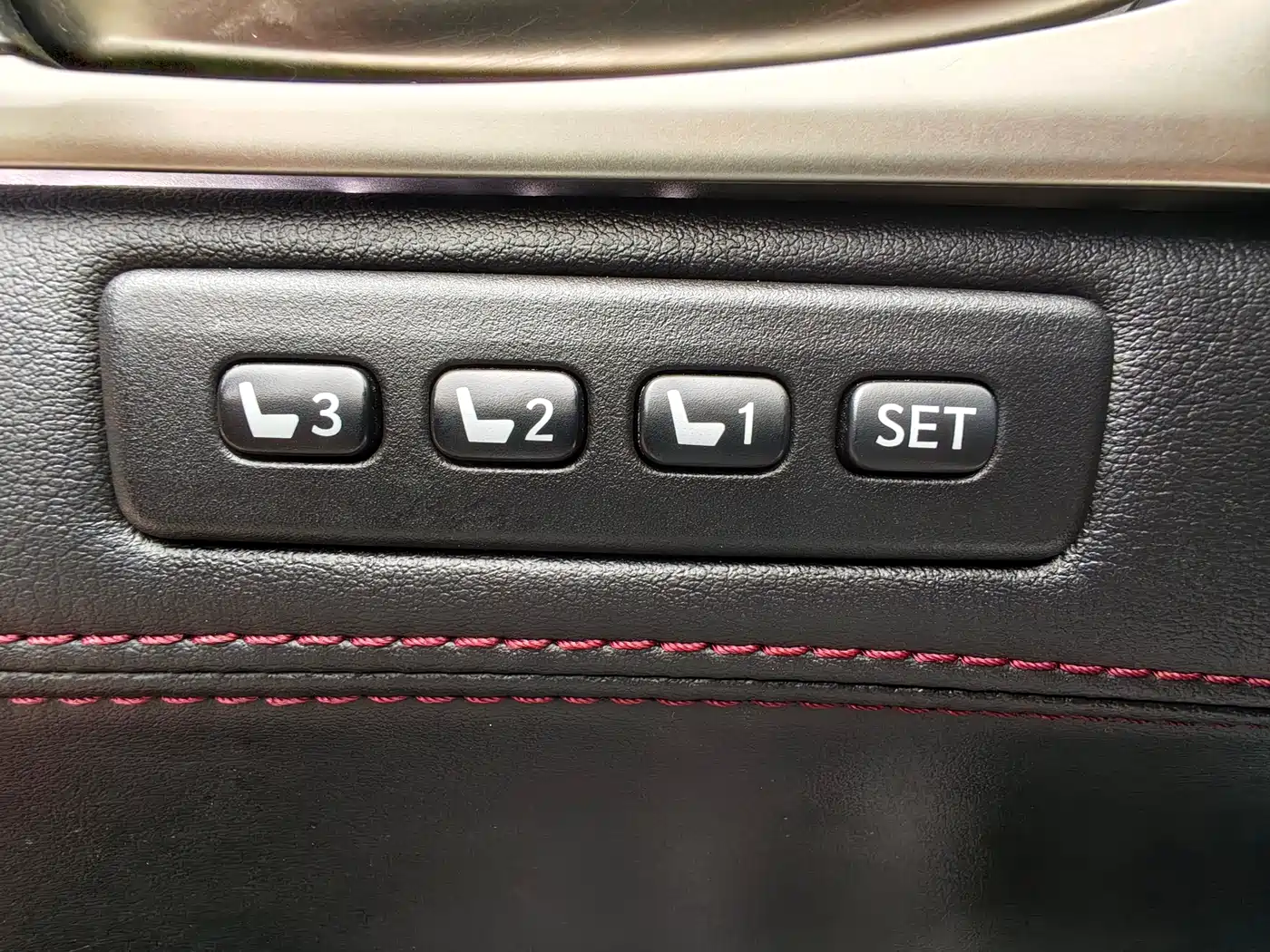 Lexus GS 2016 200t F SPORT фото 26