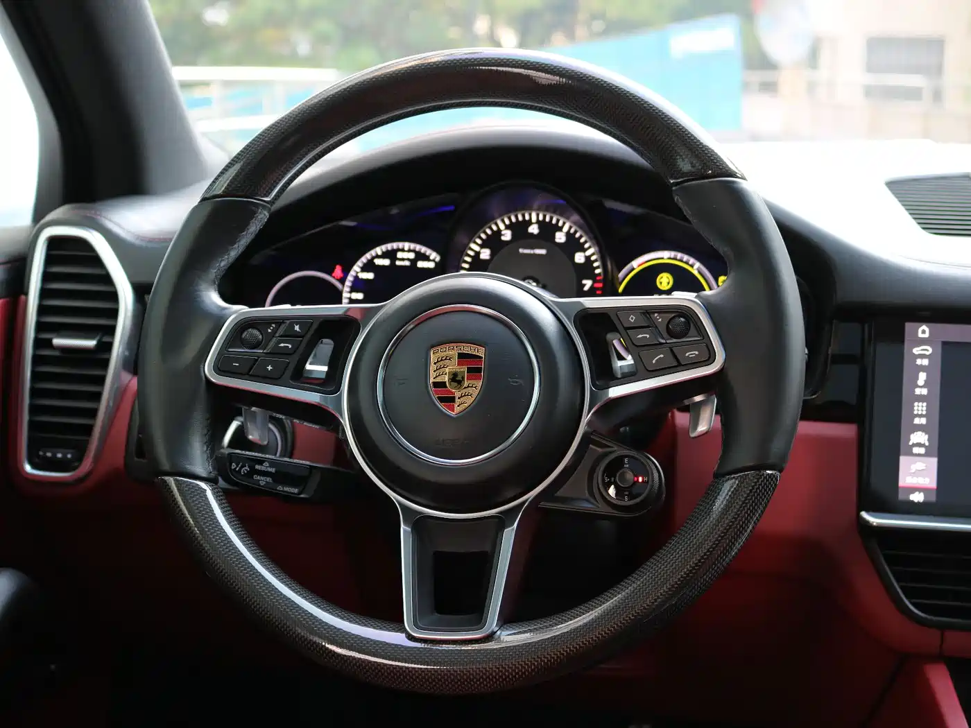 PORSCHE CAYENNE NEW ENERGY