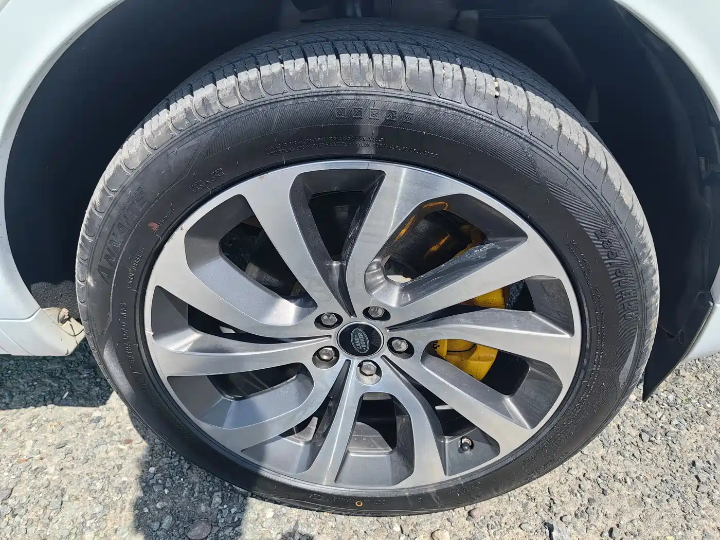 Land Rover Discovery Sport 2020 249PS R-Dynamic Performance фото 17