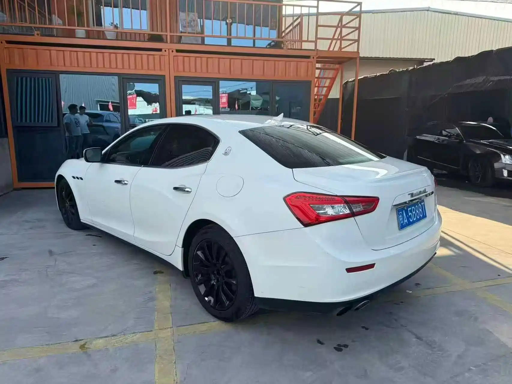صورة 9 - Maserati Ghibli