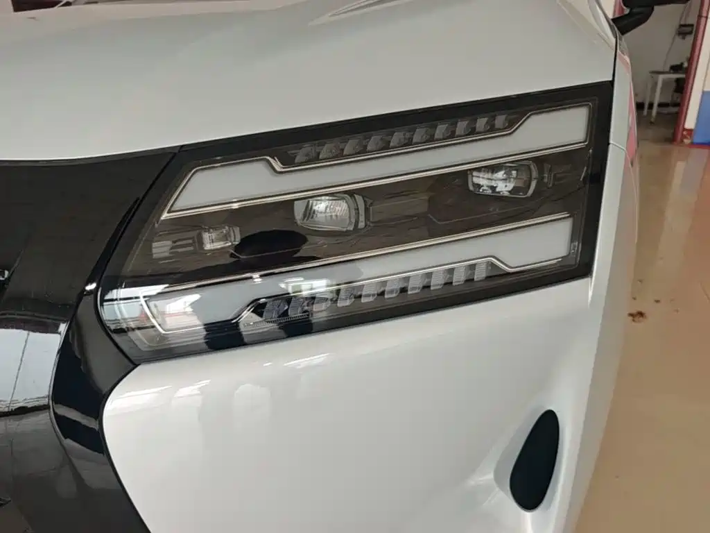 Wuling Motors Xingguang 730 New Energy 2025 2025 Model Plug-in Hybrid Base Version