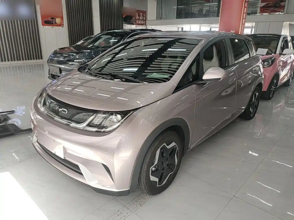 BYD Dolphin 2021