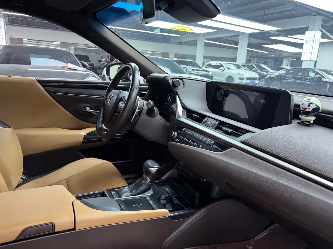 Lexus ES 2018 200 Excellence Edition China V фото 16