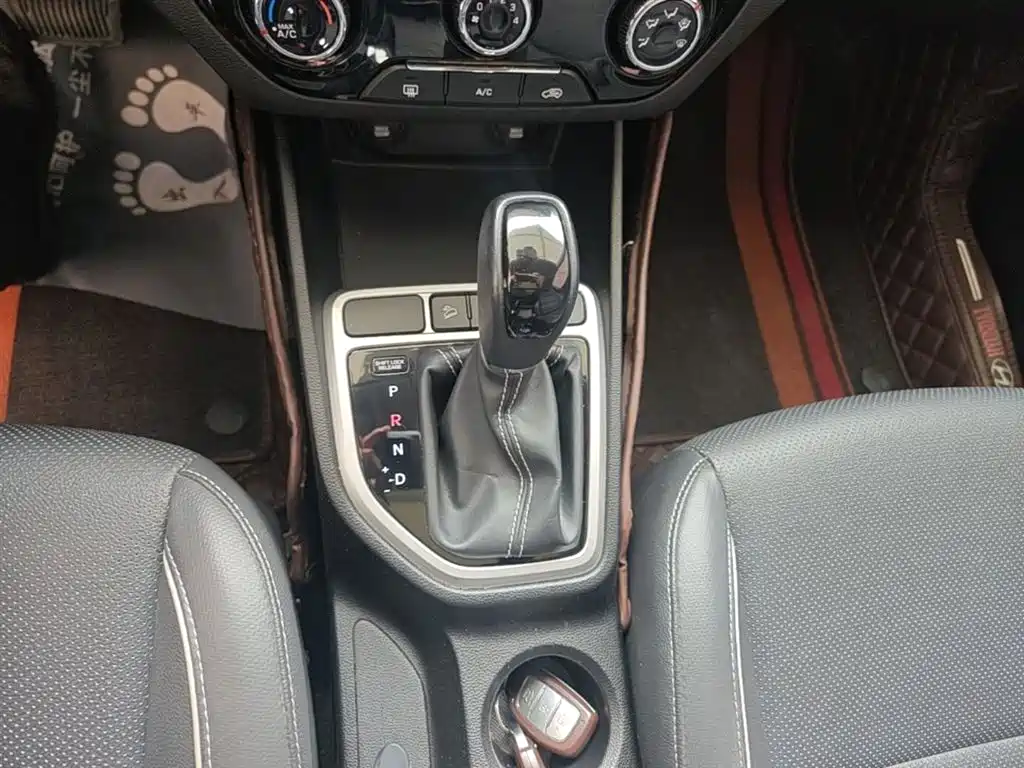 Hyundai Beijing Hyundai ix25 2017 1.6L Automatic Smart Edition фото 14