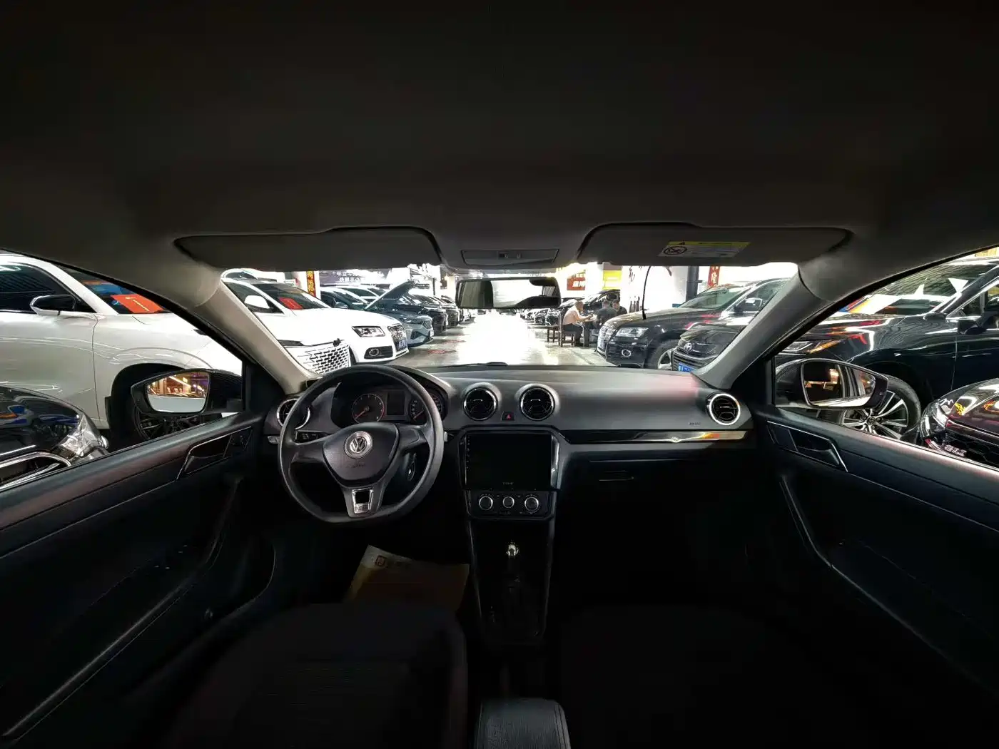 Volkswagen Jetta 2017 1.5L Automatic Fashion фото 7