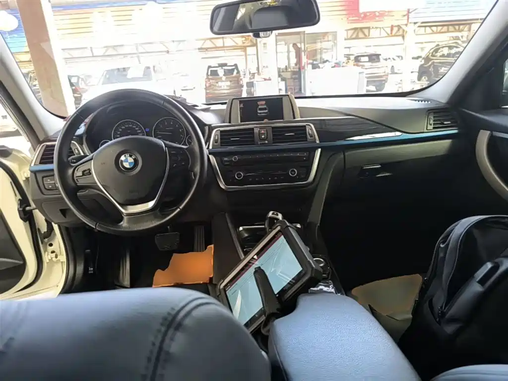 BMW 3 Series 2015 320Li Super Joy Fashion фото 10