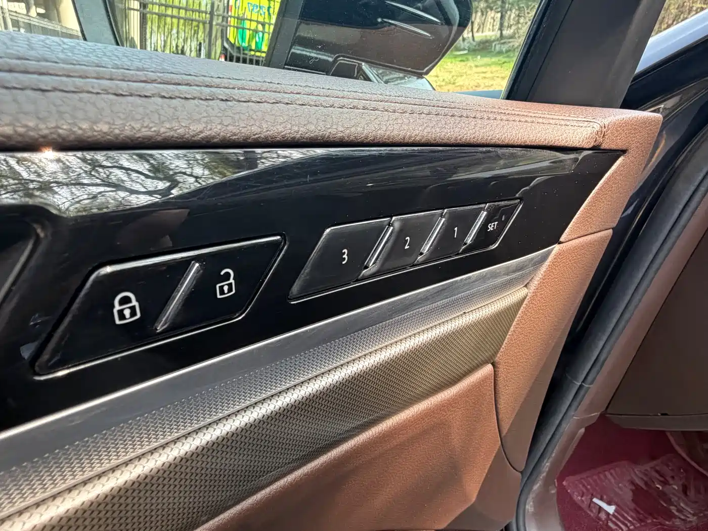 Volkswagen Phideon 2021 380TSI Luxury Edition фото 13