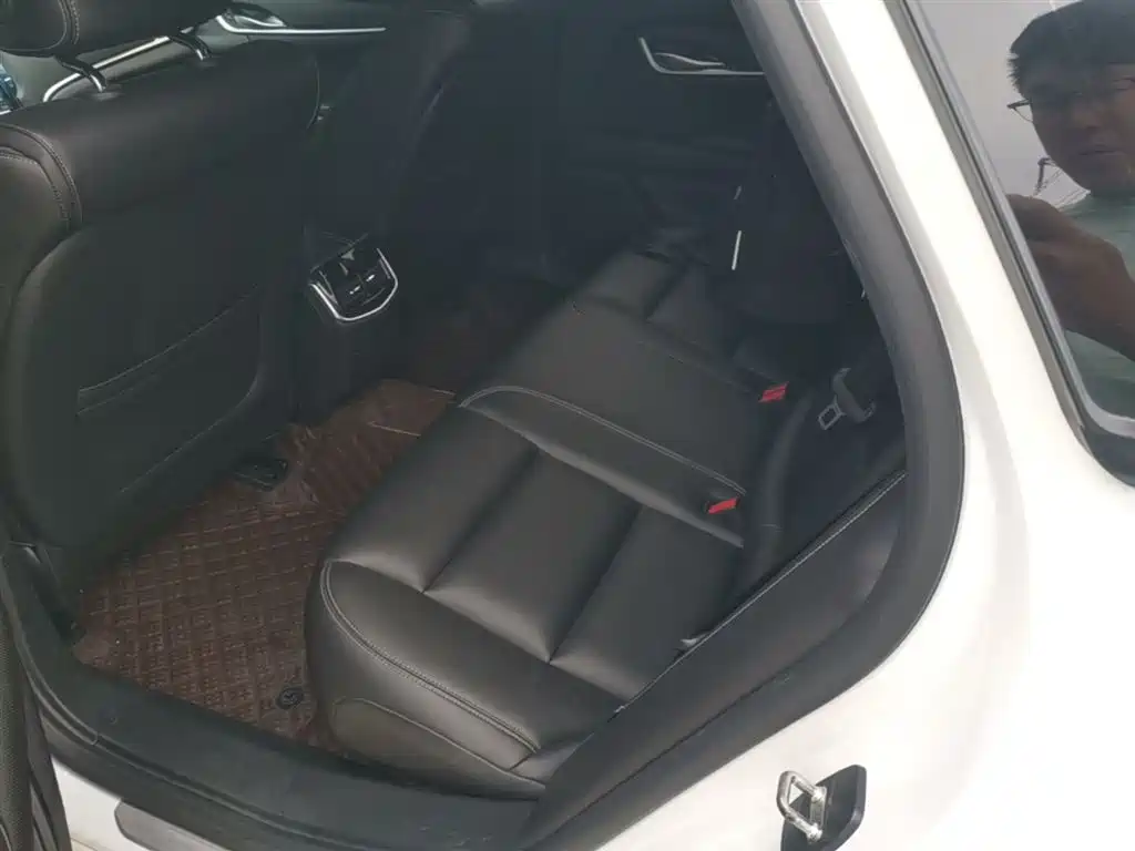 Cadillac XTS 2018 28T Technology фото 17