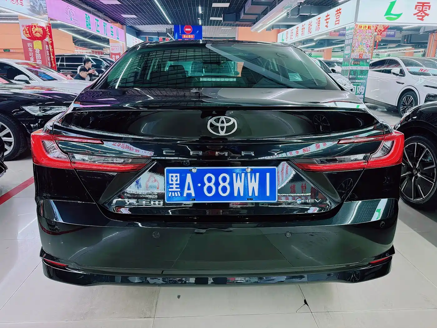 Toyota Camry 2024 Hybrid 2.0HE Elite Edition фото 5