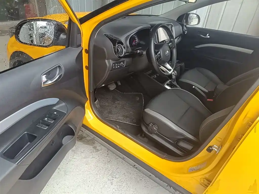 Kia KX1 2021 1.4L CVT Fun Sunroof Version фото 16
