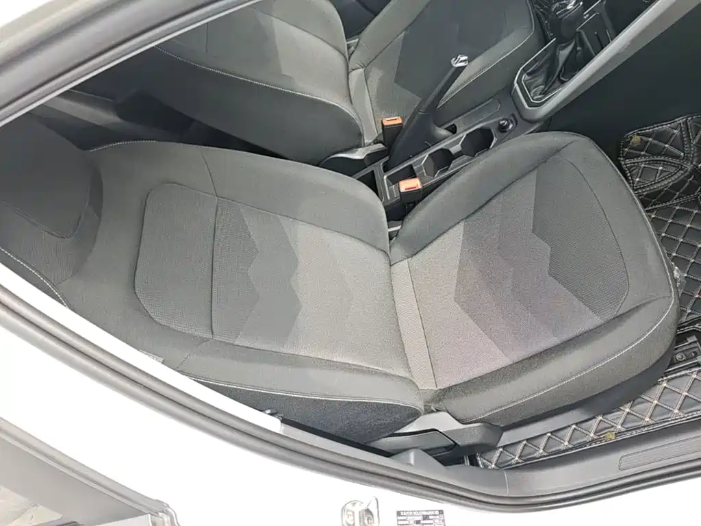 Volkswagen Polo 2024 2023 Facelift Plus 1.5L Auto Joyful Living Edition