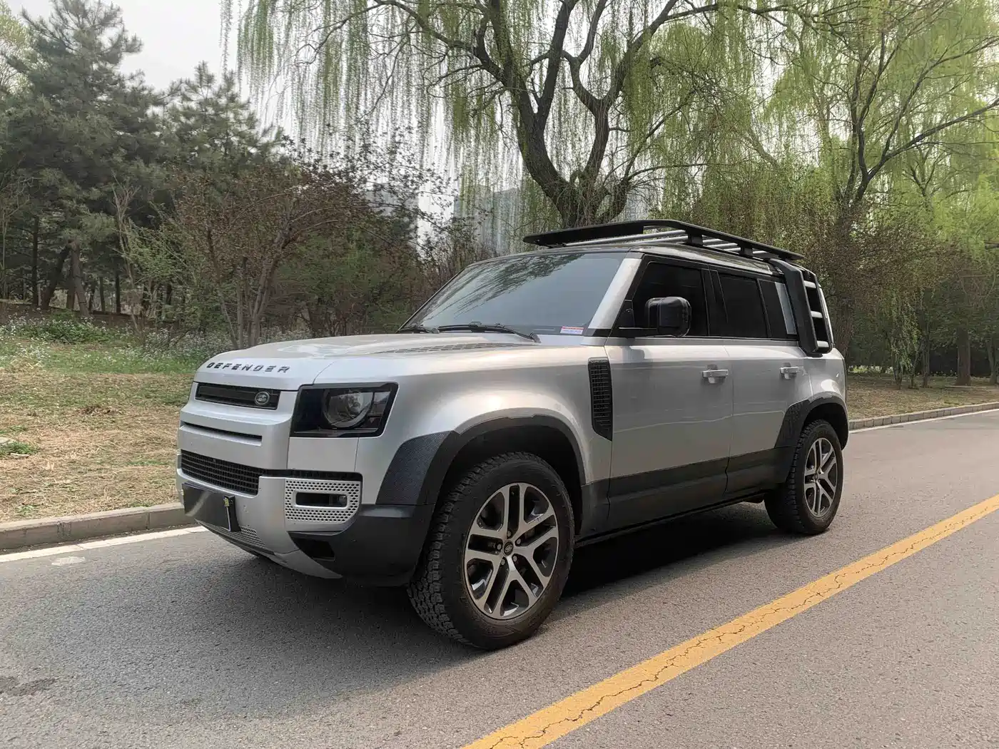 Land Rover Defender 2022 110 P400 Dark Special Edition