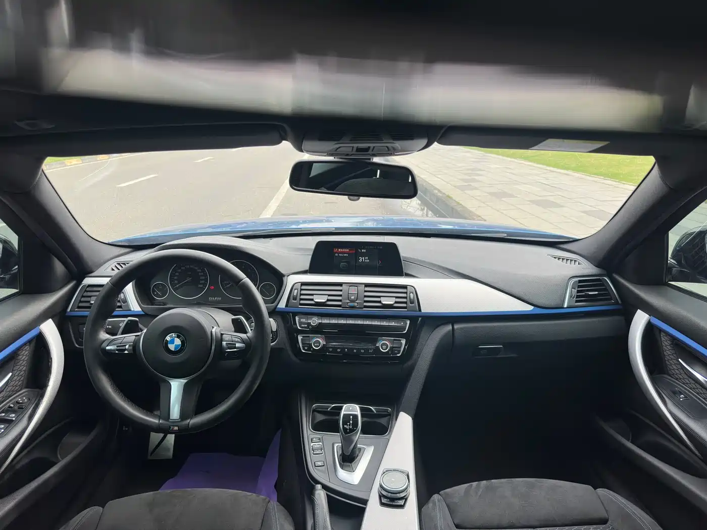 BMW 3 Series 2018 320i M Sport Package фото 5