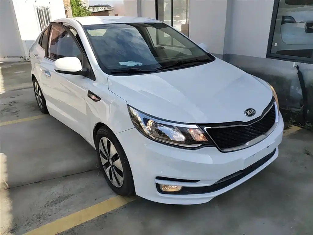 Kia K2 2015 Sedan 1.4L AT GLS фото 4