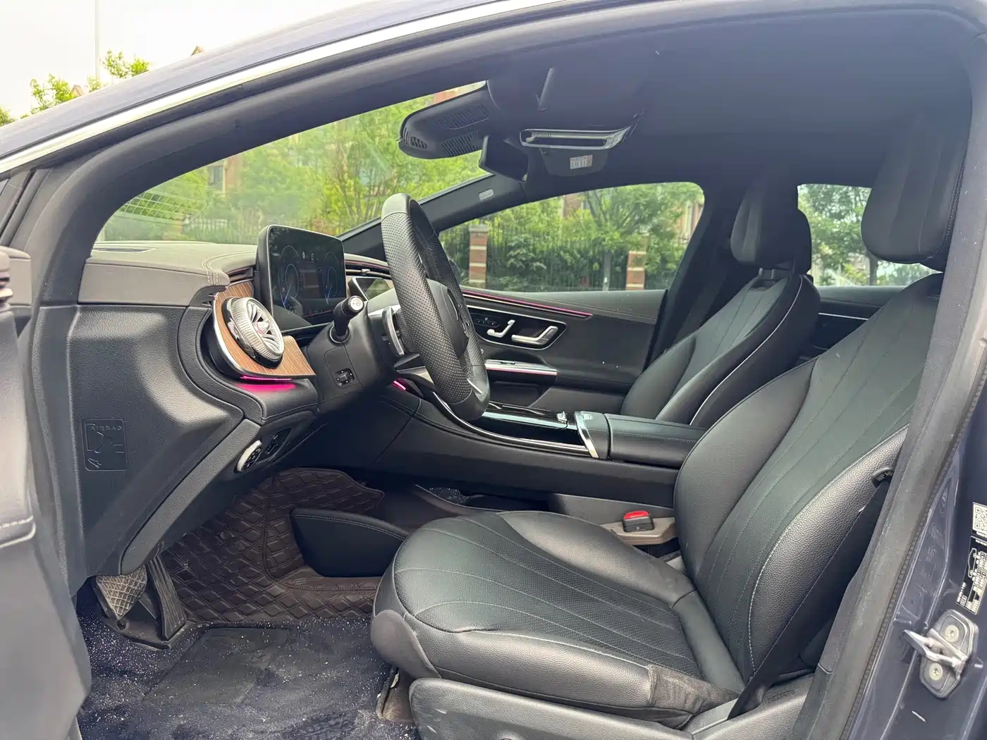 Mercedes-Benz EQE 2022 350 Luxury Edition фото 6