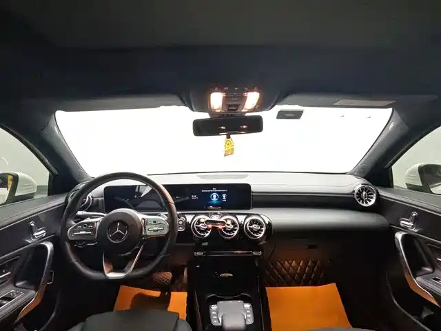 Mercedes-Benz A-Class 2020 Facelift A 200 L Sport Sedan Fashion фото 9