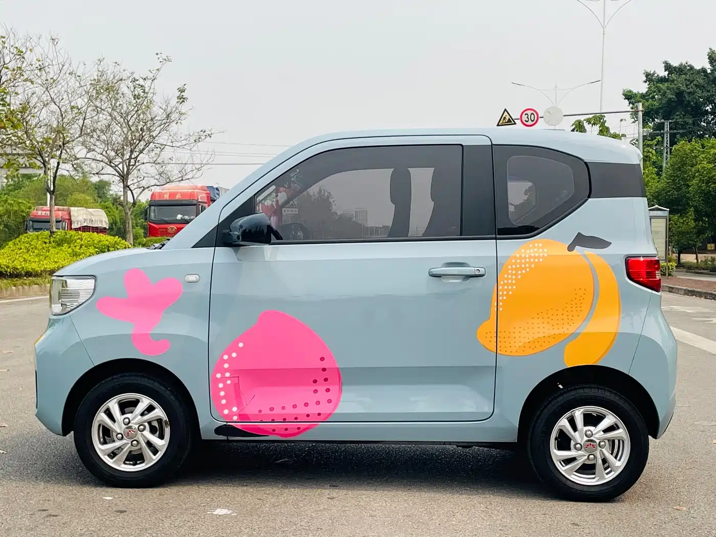 WULING AUTOMOBILE HONGGUANG MINIEV