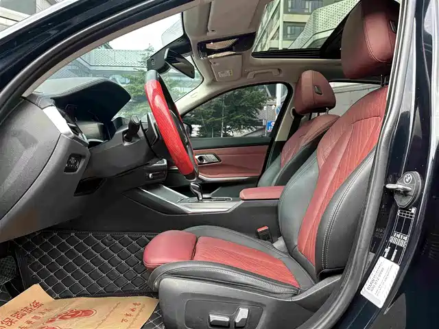 BMW 3 Series 2022 325Li M Sport Shadow Edition — фото 4