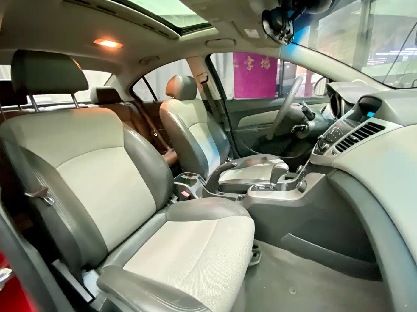 Chevrolet Cruze 2011 1.6L SL Tiandi Edition AT фото 15