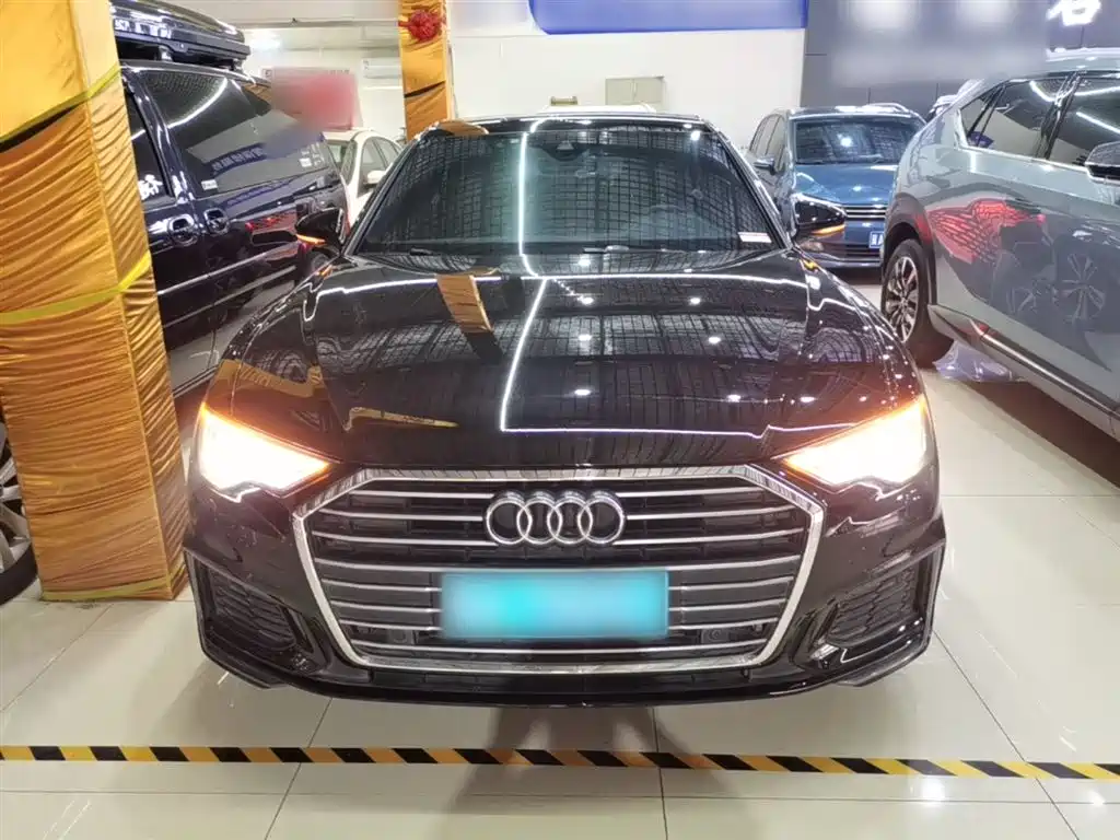 Audi A6L 2020 40 TFSI Luxury Dynamic фото 3