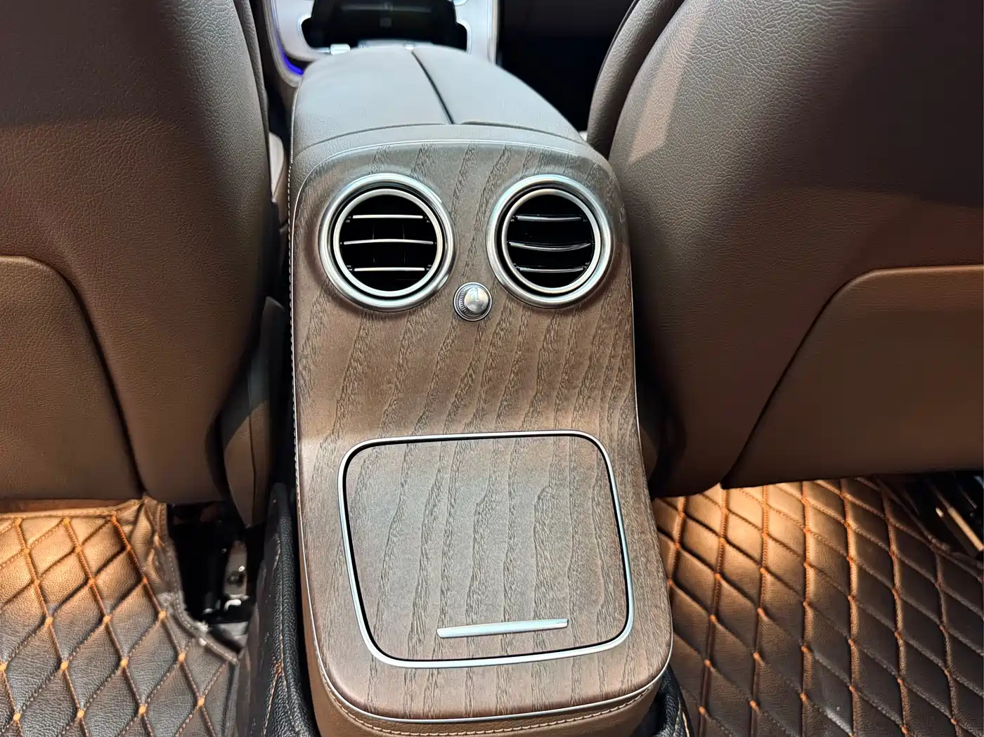 Mercedes-Benz E-Class 2021 E 300 L Fashion фото 19