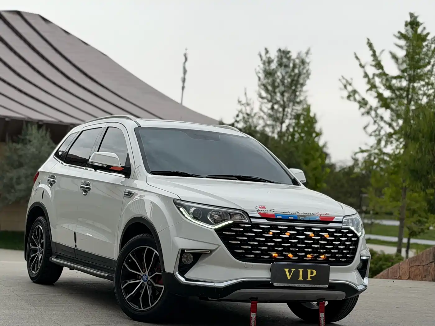 FAW Senya R7 2019 2018 R7C 1.6L Manual Luxury