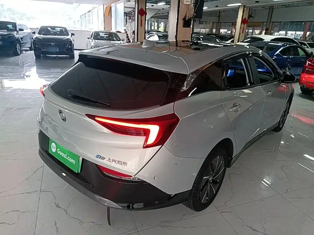 Buick Velite 6 2024 2024 Model 430km Premium Edition