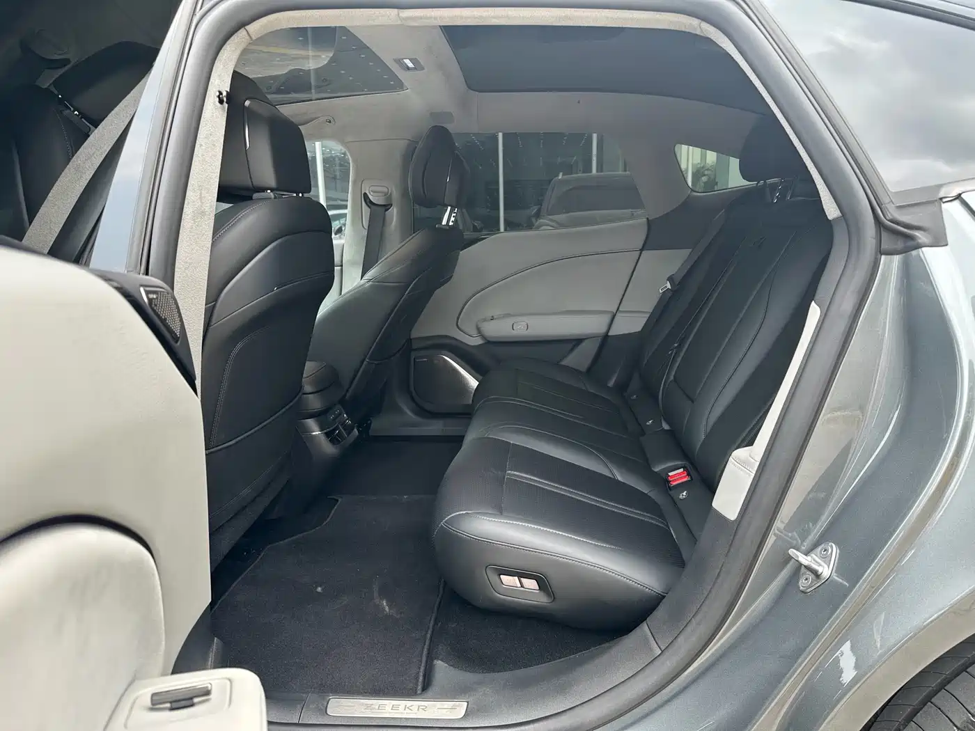 ZEEKR EXTREME KRYPTON 007