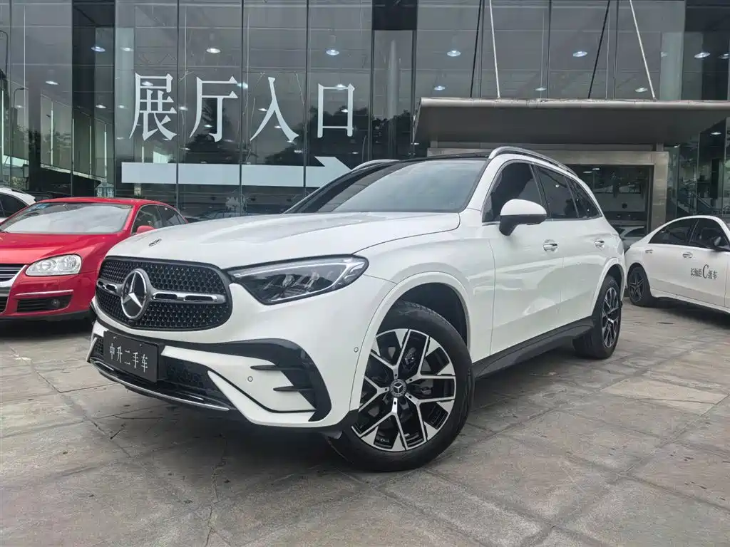 Mercedes-Benz GLC 2024 GLC 260 L 4MATIC Luxury 5-seater